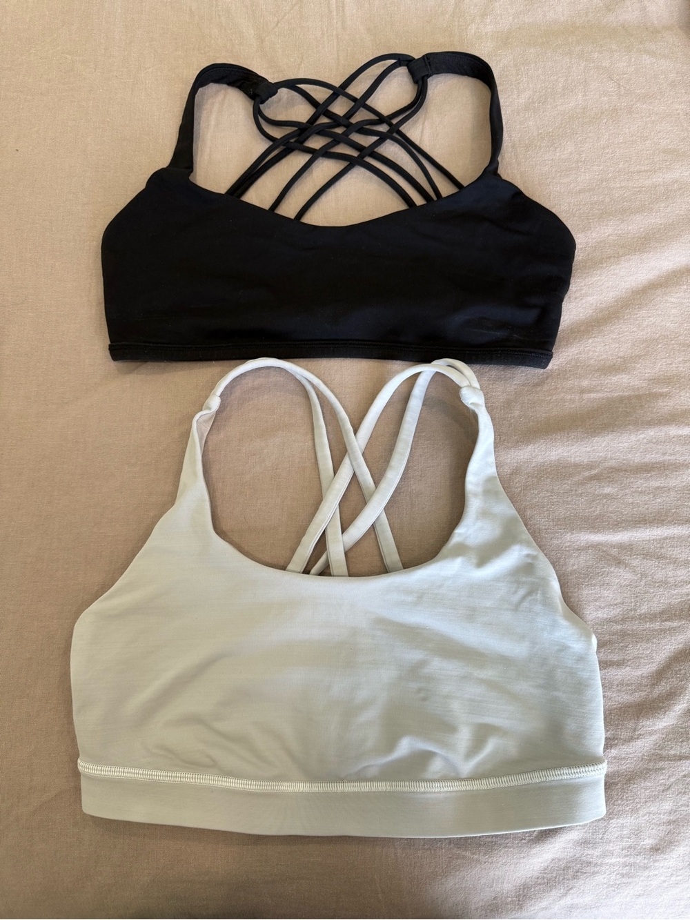 Crisscross Back Sports Bras - Black & White